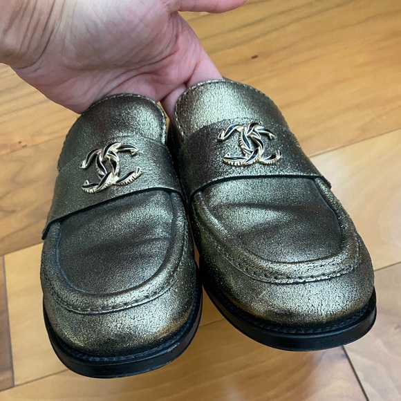 Channel shoes - Picture 5 of 7